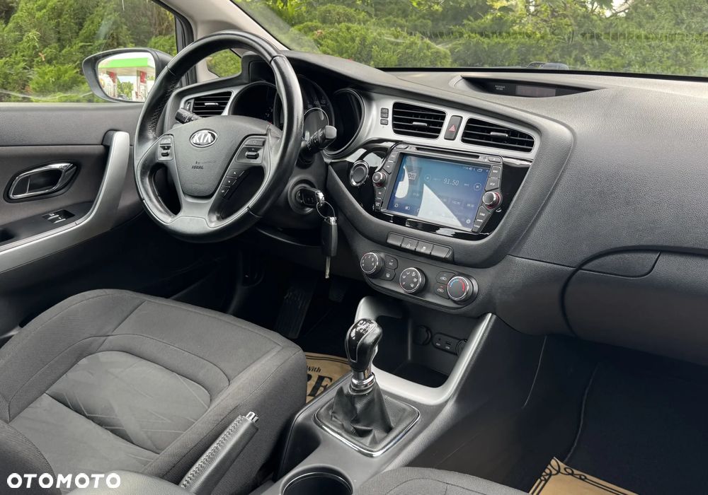 Kia Ceed 1.6 CRDi M - 26
