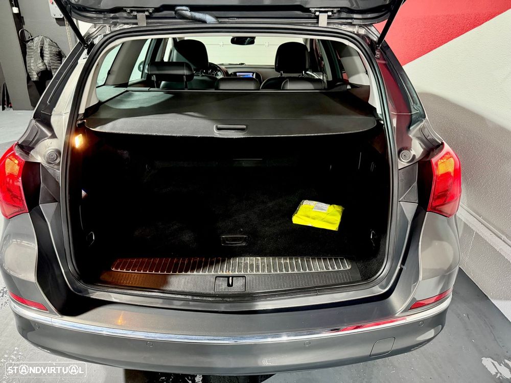 Opel Astra 1.6 CDTI Cosmo Start/Stop - 32