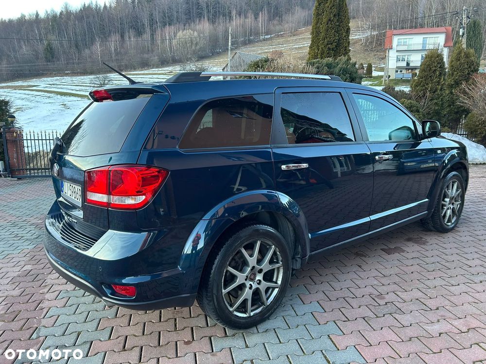 Fiat Freemont 2.0 Multijet Black Code AWD - 4