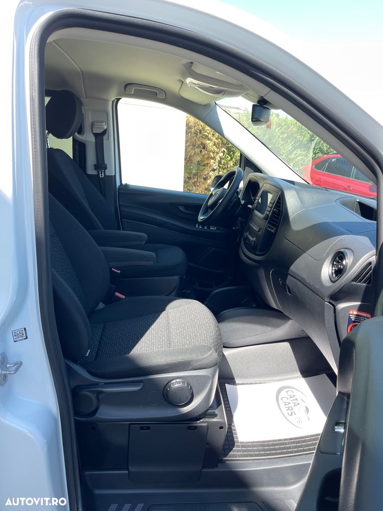 Mercedes-Benz Vito Tourer Lung 114 CDI 136CP RWD 9AT BASE - 23