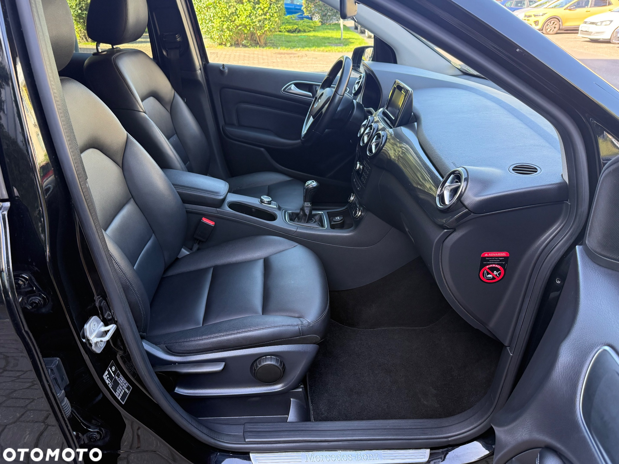 Mercedes-Benz Klasa B 180 BlueEFFICIENCY Edition - 8