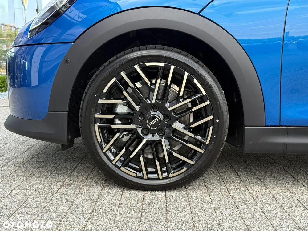 MINI Cooper C Linia Favoured - 16