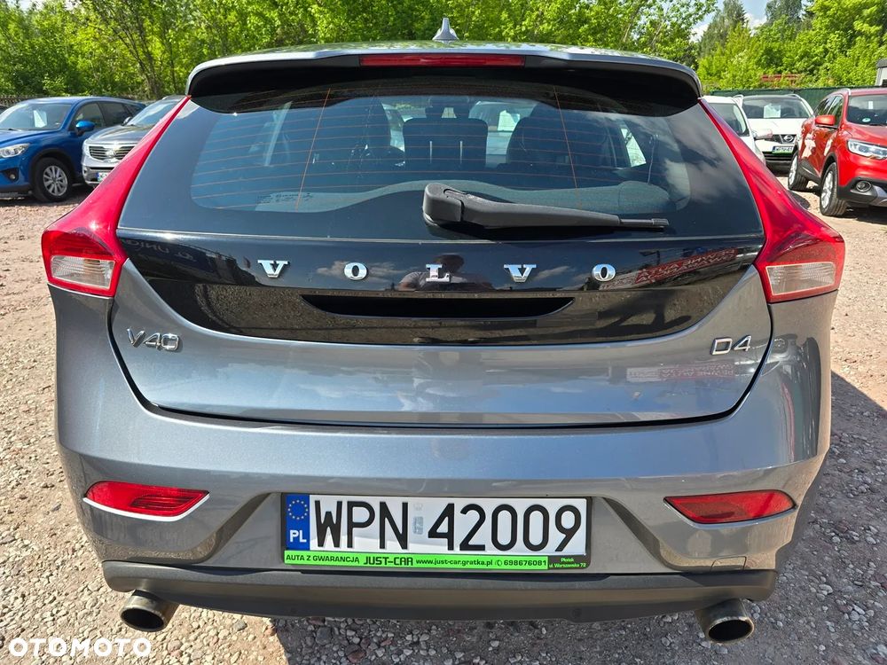 Volvo V40 D4 Summum - 7