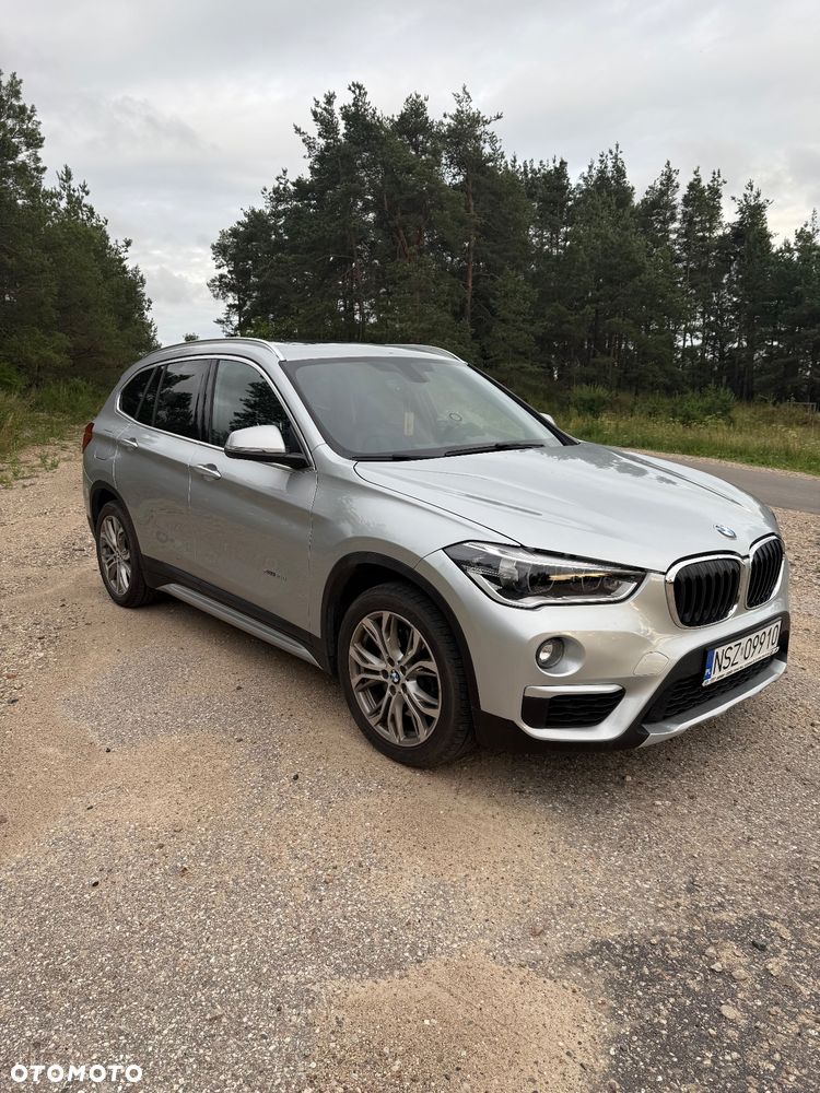 BMW X1 xDrive25i GPF Advantage - 3