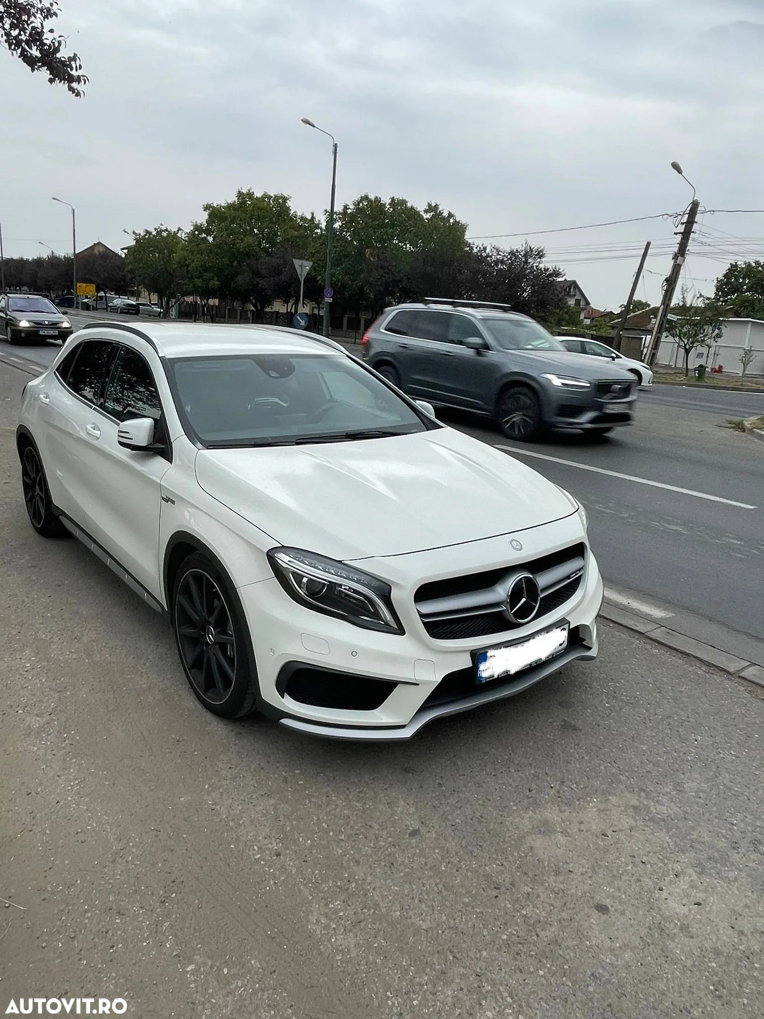 Mercedes-Benz GLA 45 AMG 4MATIC Aut. - 11