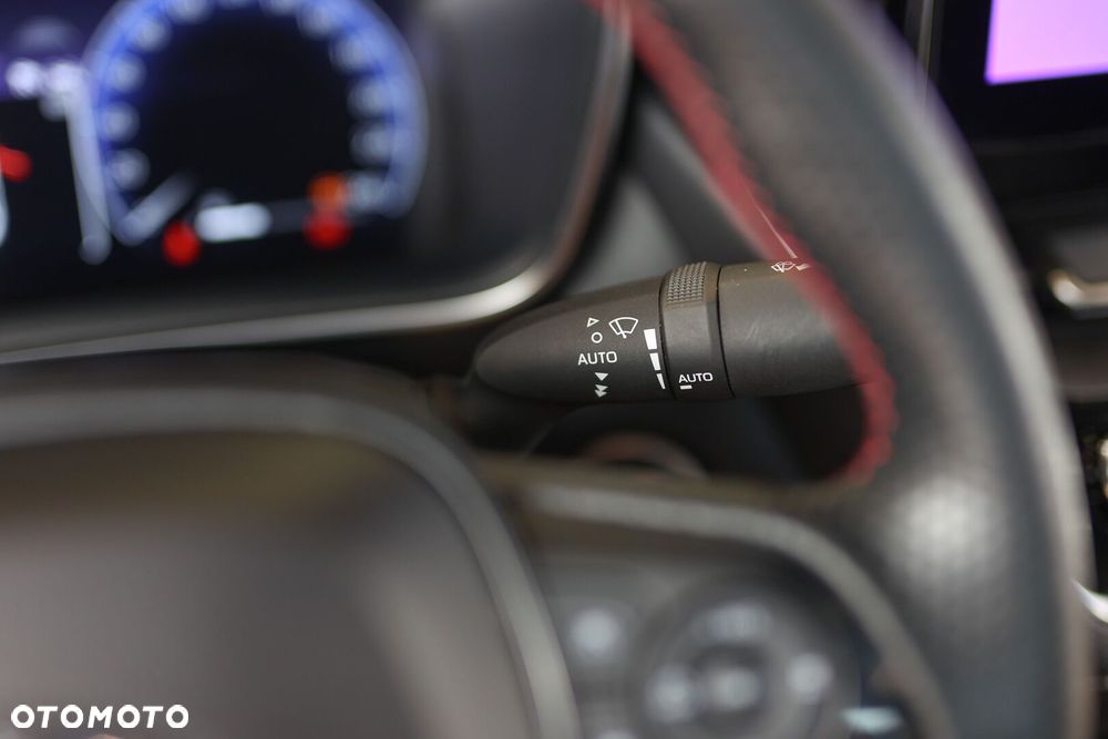 Toyota Corolla 1.8 Hybrid GR Sport Dynamic - 33