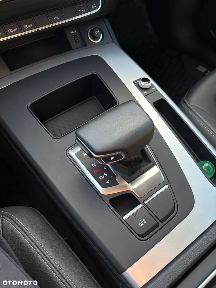 Audi Q5 40 TFSI quattro S tronic - 17