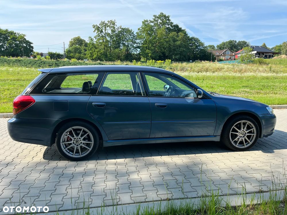 Subaru Legacy - 3