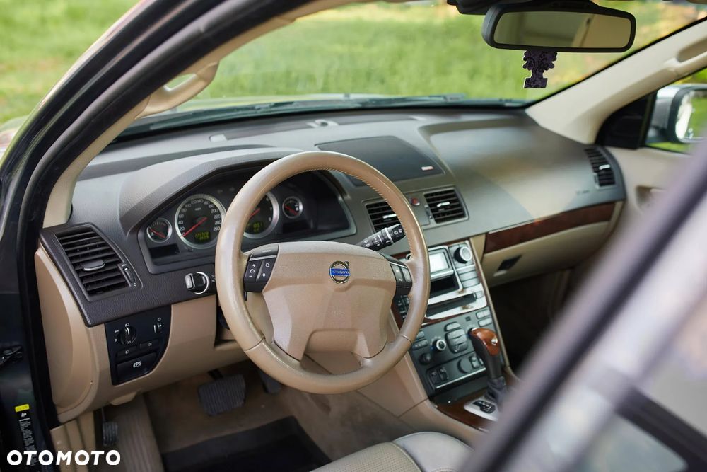 Volvo XC 90 - 13