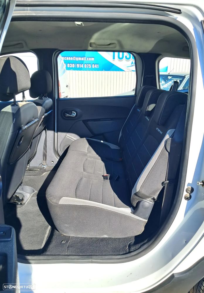 Dacia Lodgy 1.5 dCi Stepway 7L - 12
