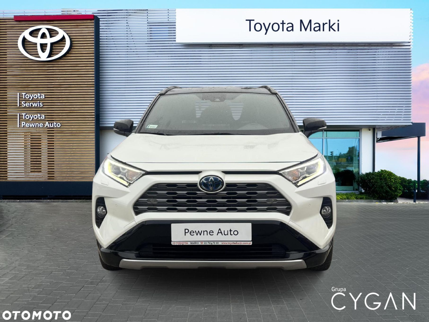 Toyota RAV4 - 8