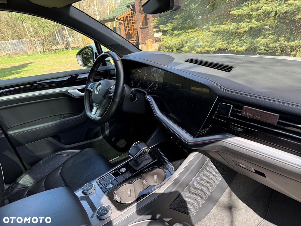 Volkswagen Touareg 3.0 V6 TDI SCR 4Mot Elegance - 5