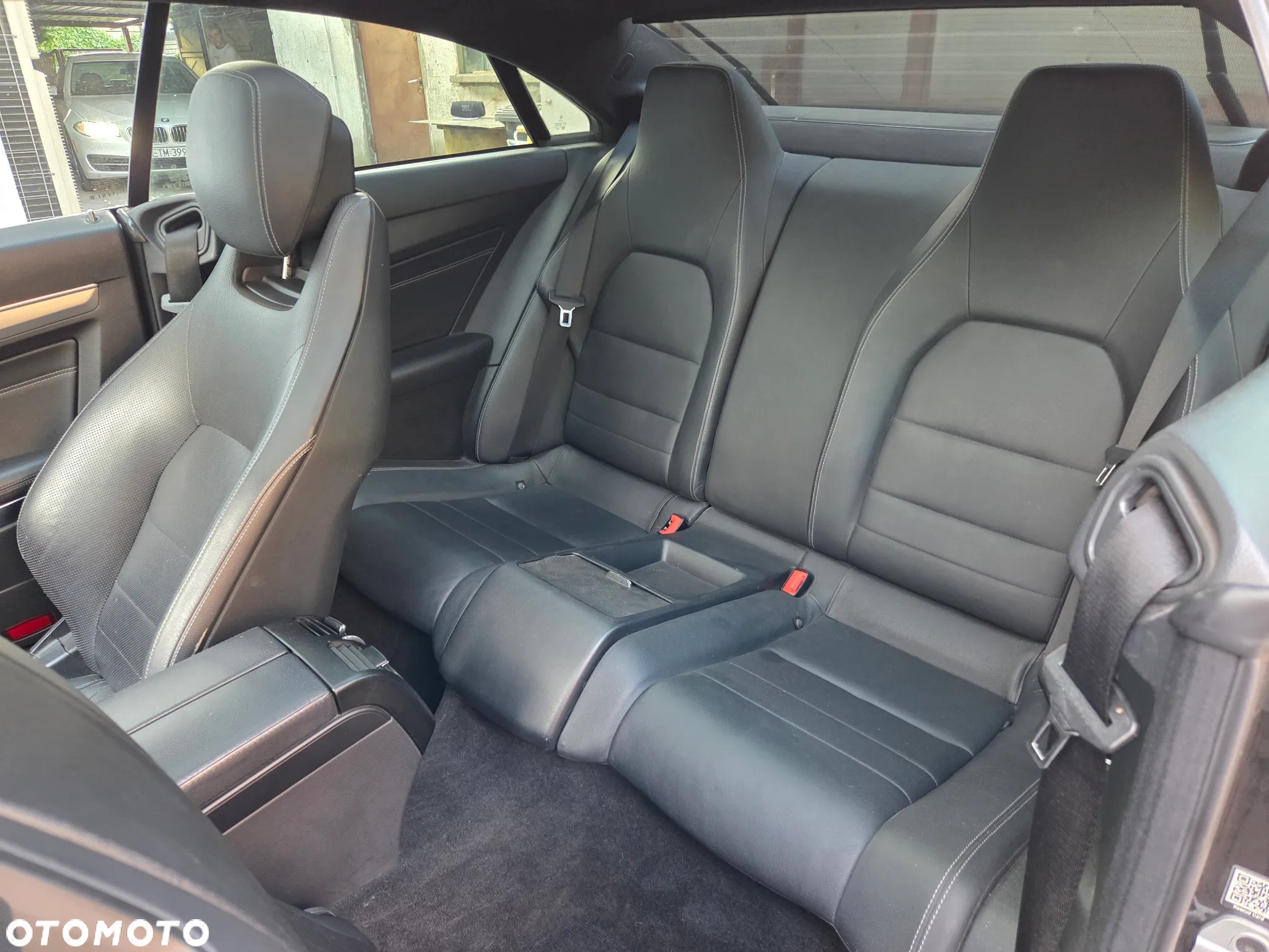 Mercedes-Benz Klasa E 350 Coupe 4Matic 7G-TRONIC - 13