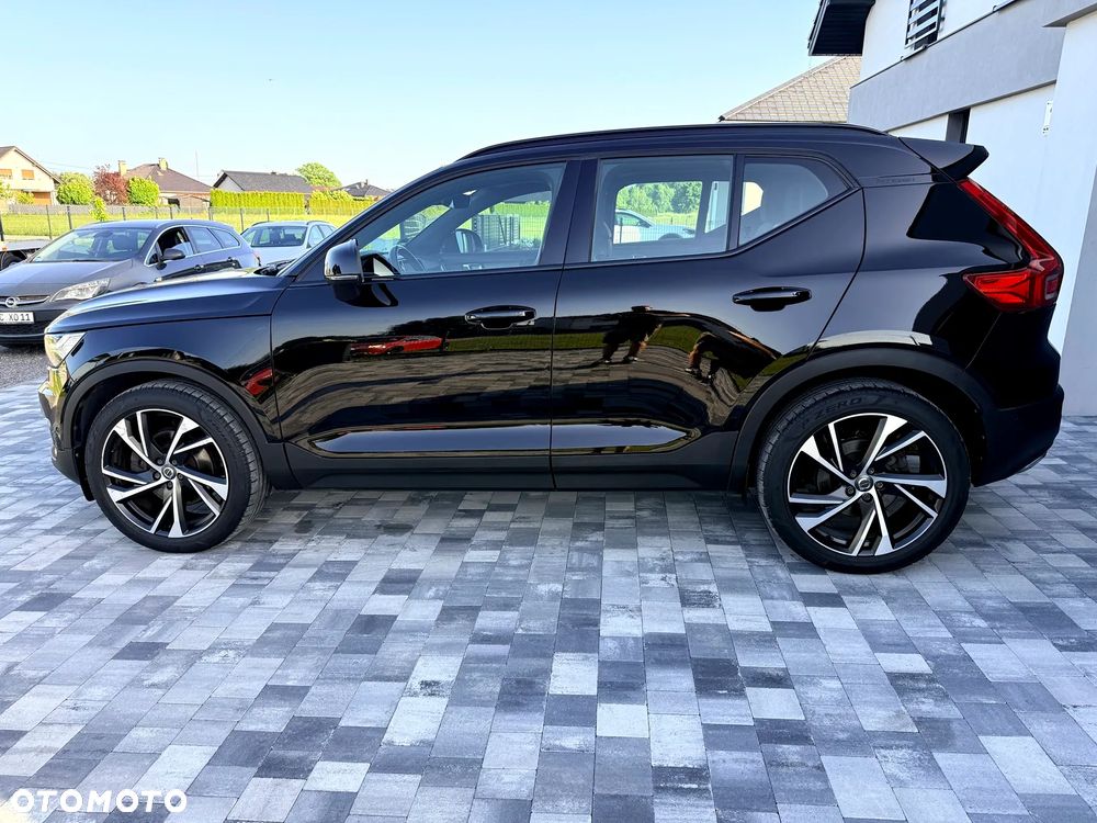 Volvo XC 40 D4 AWD Geartronic R-Design - 5