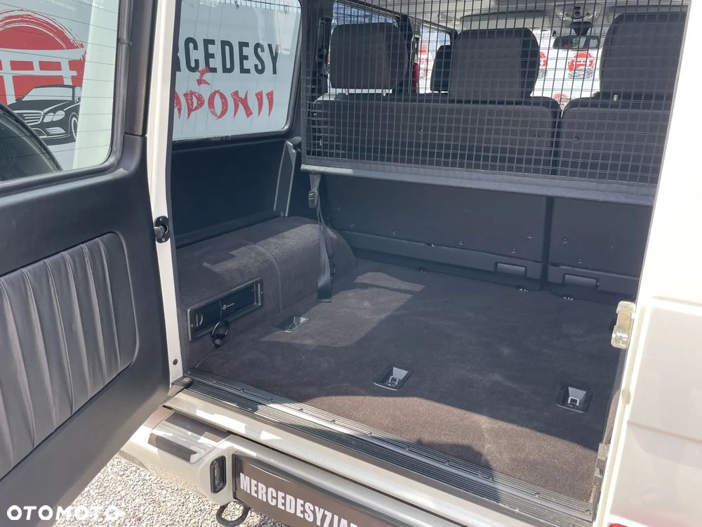 Mercedes-Benz Klasa G 500 L 7G-TRONIC - 31