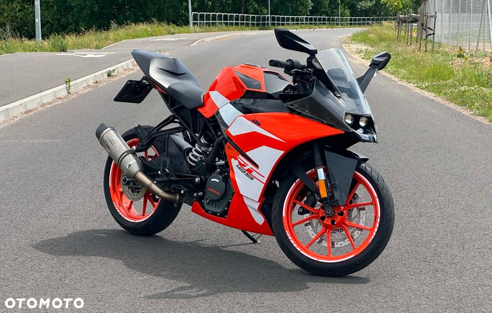KTM RC 125 - 1