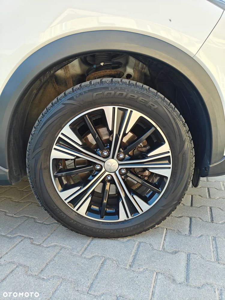 Mitsubishi Eclipse Cross 1.5 T Intense Plus CVT 4WD - 39