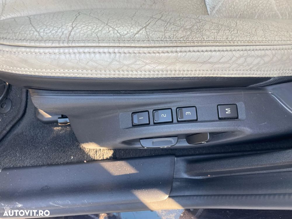 Volvo S60 D2 Powershift Momentum - 11