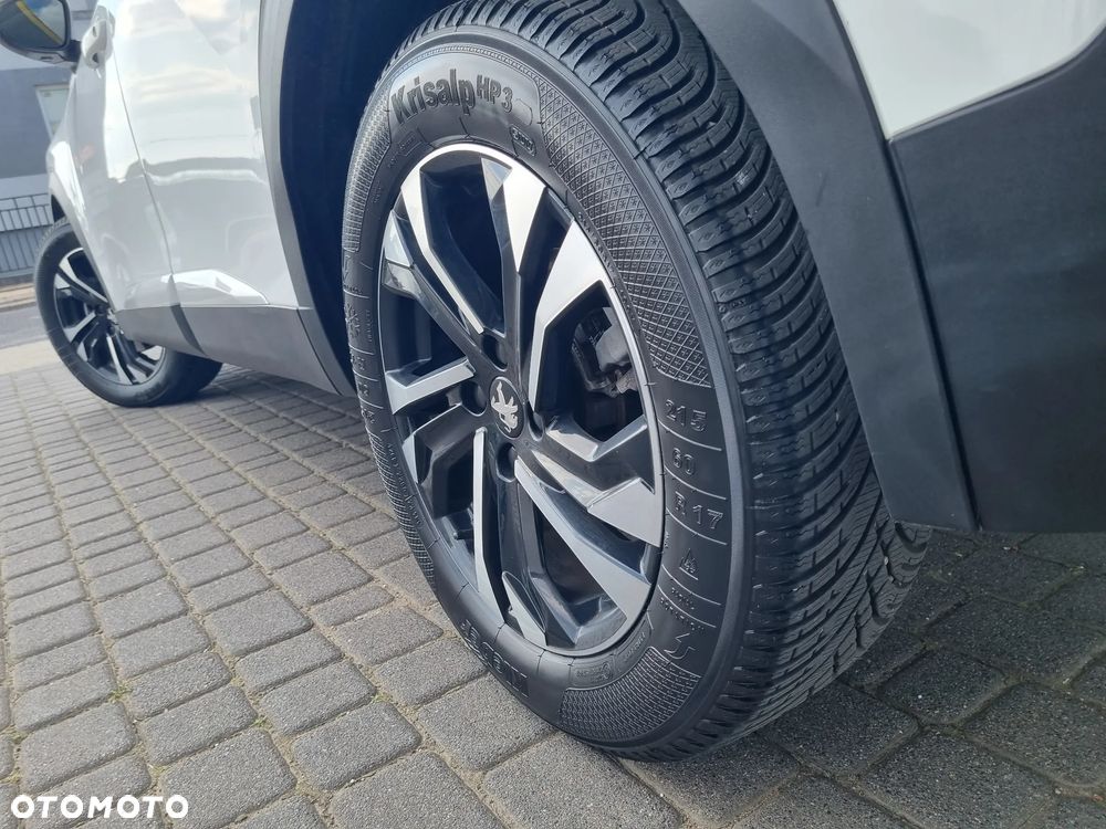Peugeot 2008 1.5 BlueHDi Allure Pack S&S - 26