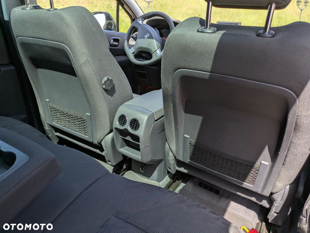 Peugeot 3008 - 13