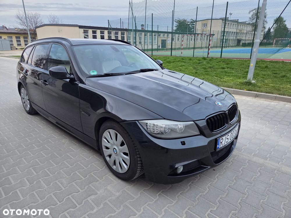 BMW Seria 3 318d - 4