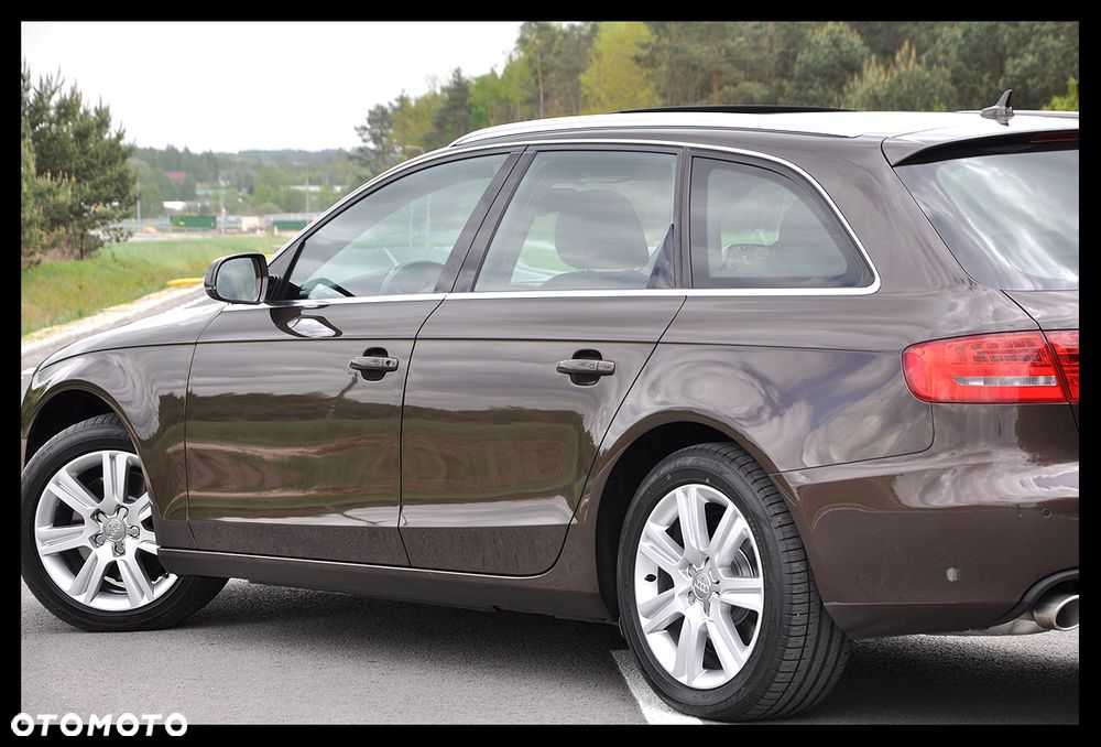 Audi A4 Avant 3.0 TDI DPF quattro S line Sportpaket (plus) - 11