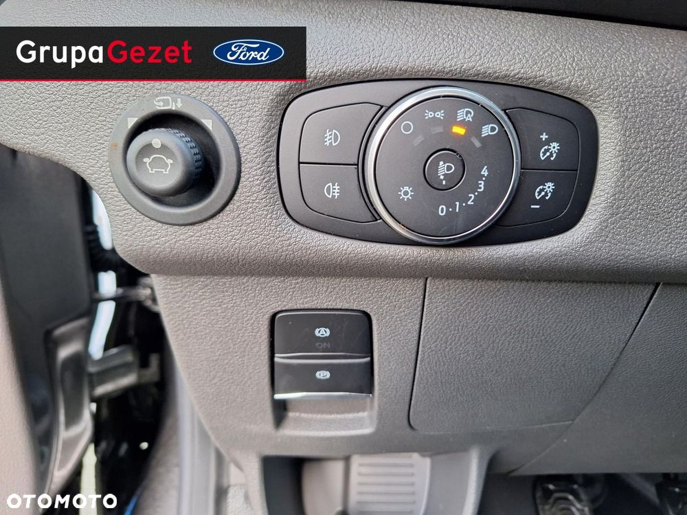 Ford Transit - 9