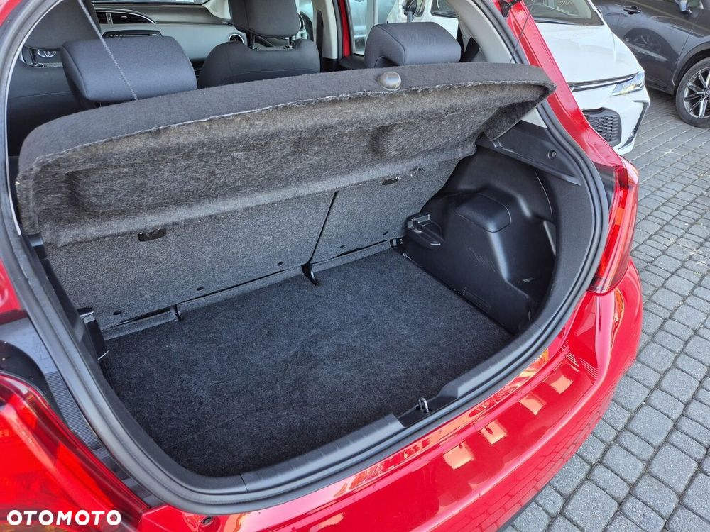 Toyota Yaris 1.0 Active EU6 - 21