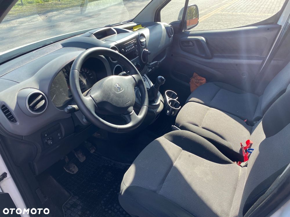 Peugeot Partner berlingo combo - 10