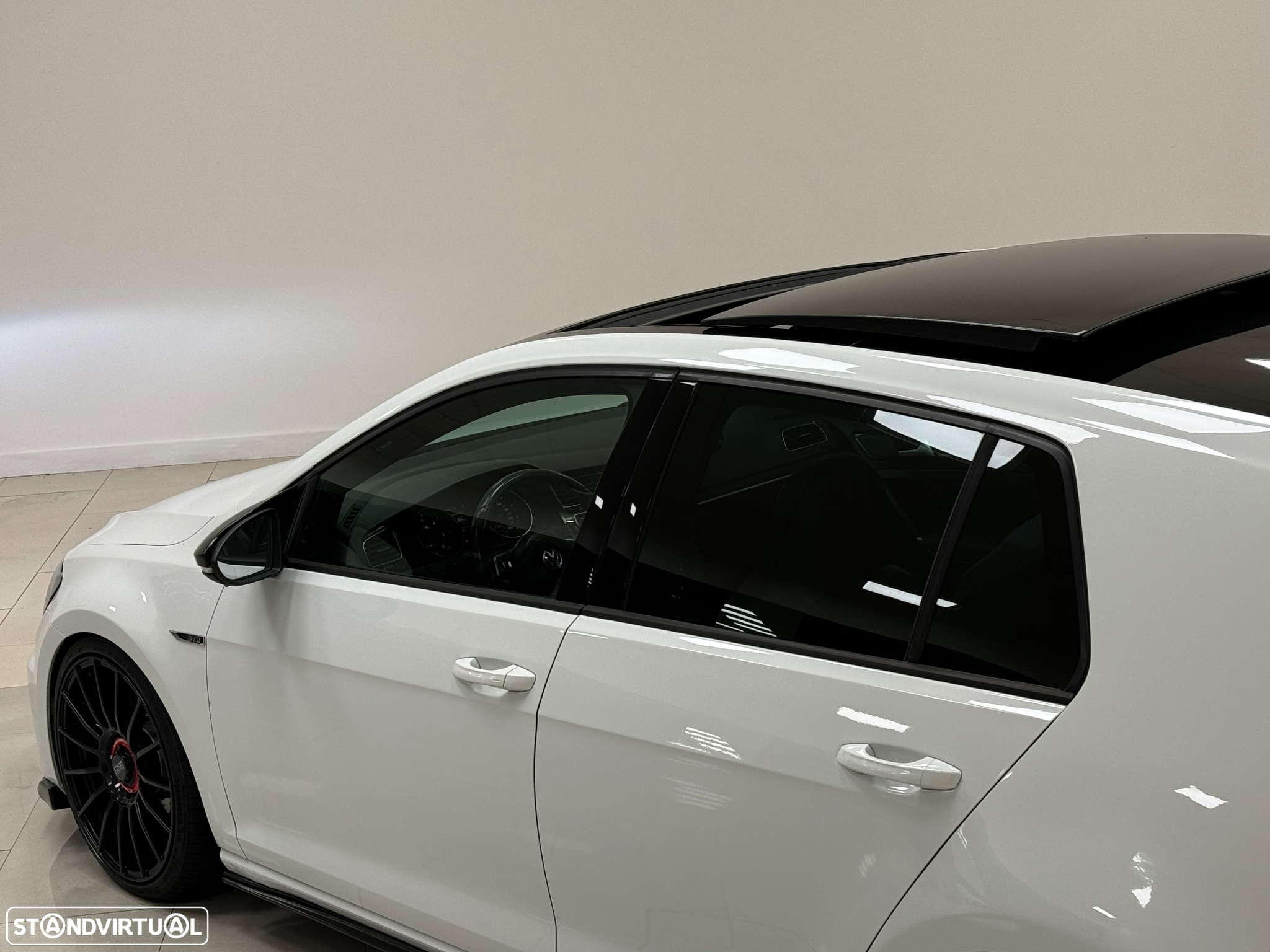 VW Golf 2.0 TDI GTD DSG - 21