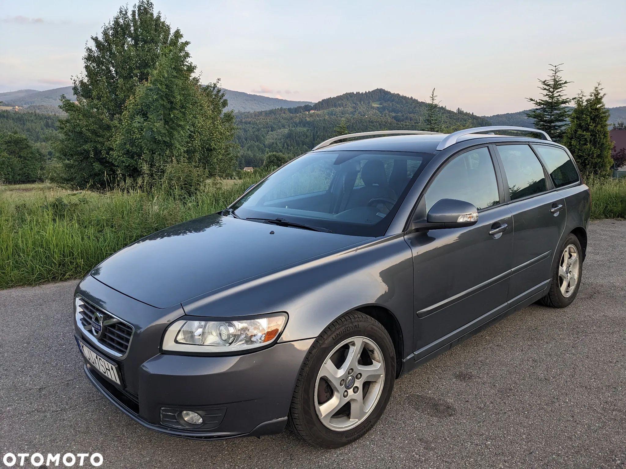 Volvo V50 - 1