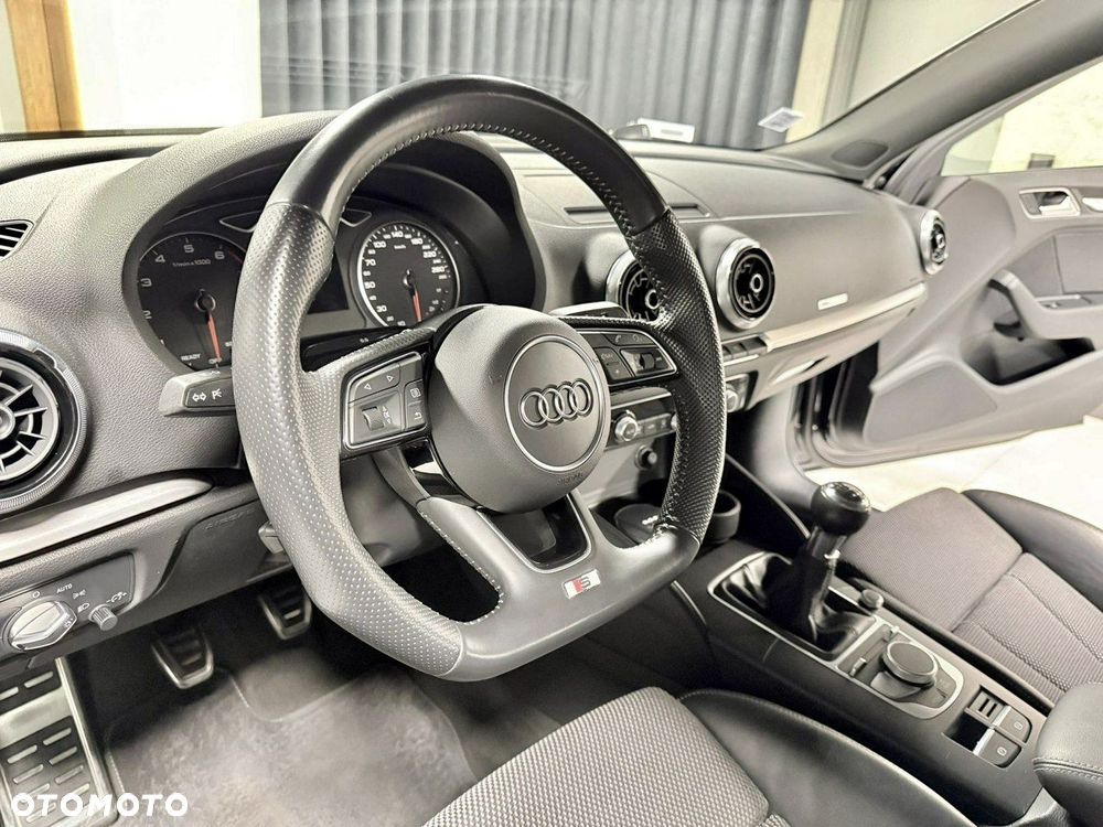 Audi A3 Sportback 35 TFSI S line - 23