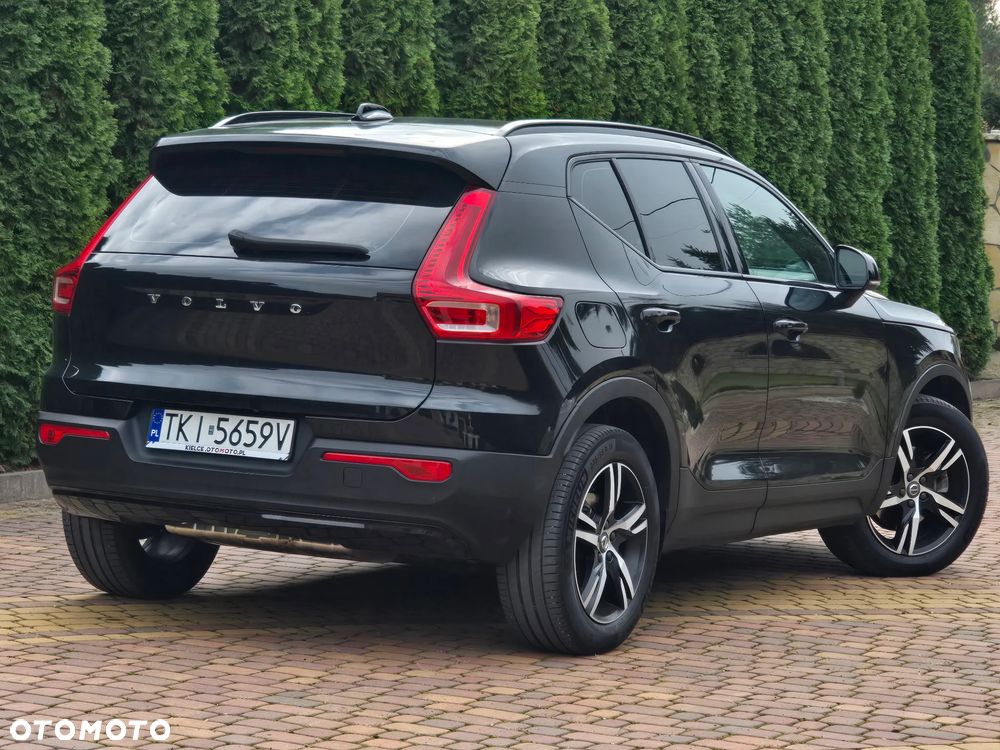 Volvo Xc40 2021 photo 2