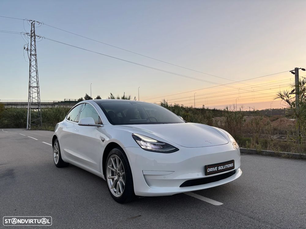 Tesla Model 3 Standard Range Plus RWD - 11