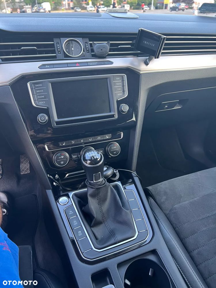 Volkswagen Passat 1.8 TSI BMT Highline - 7