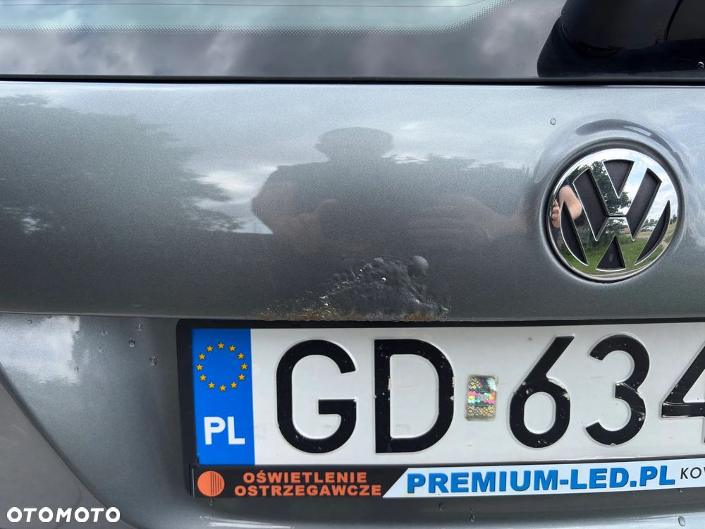 Volkswagen Golf 2.0 TDI Comfortline DSG - 18