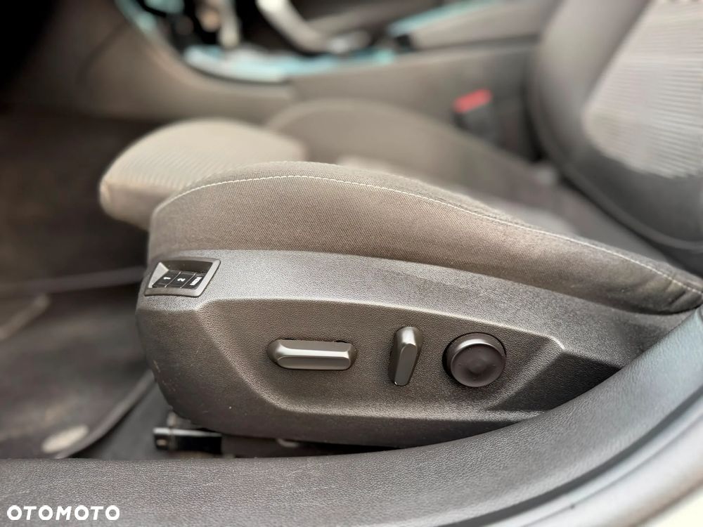 Opel Insignia - 27