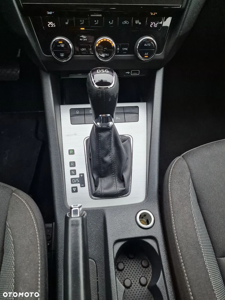 Skoda Octavia 1.6 TDI Style DSG - 16