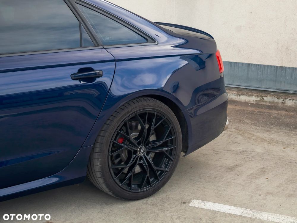 Audi S6 Limousine - 11