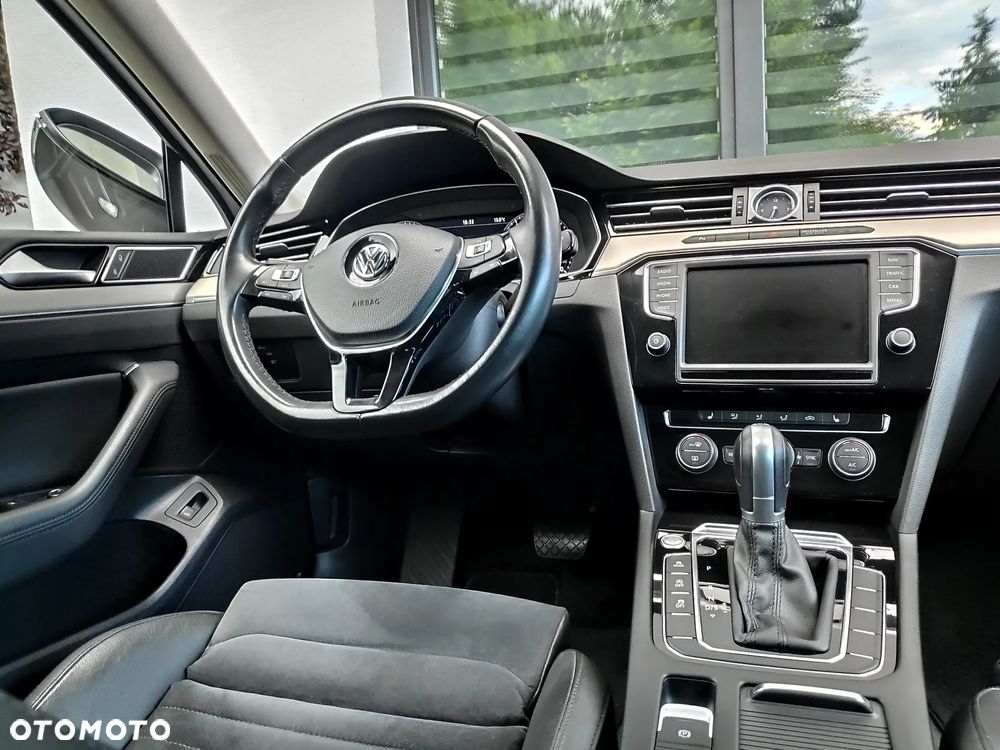 Volkswagen Passat 2.0 TSI BMT Comfortline DSG - 8