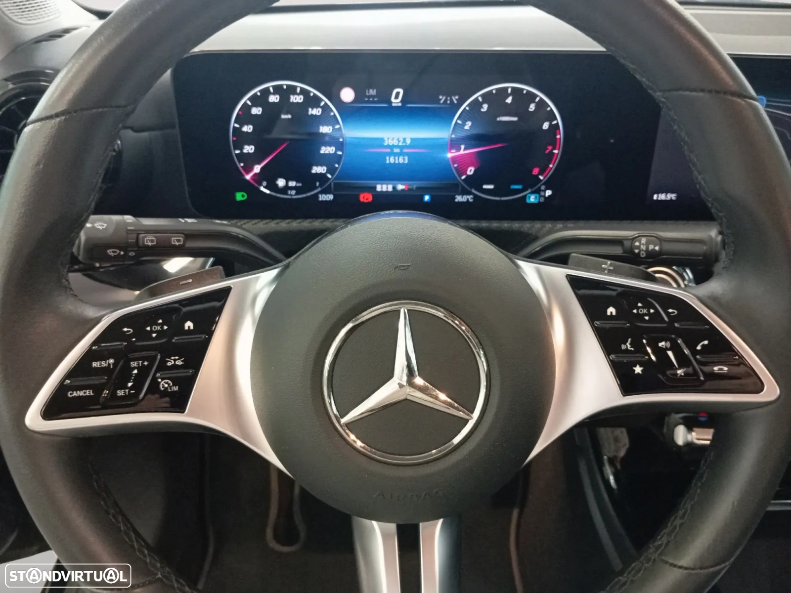 Mercedes-Benz A 200 Standard - 13