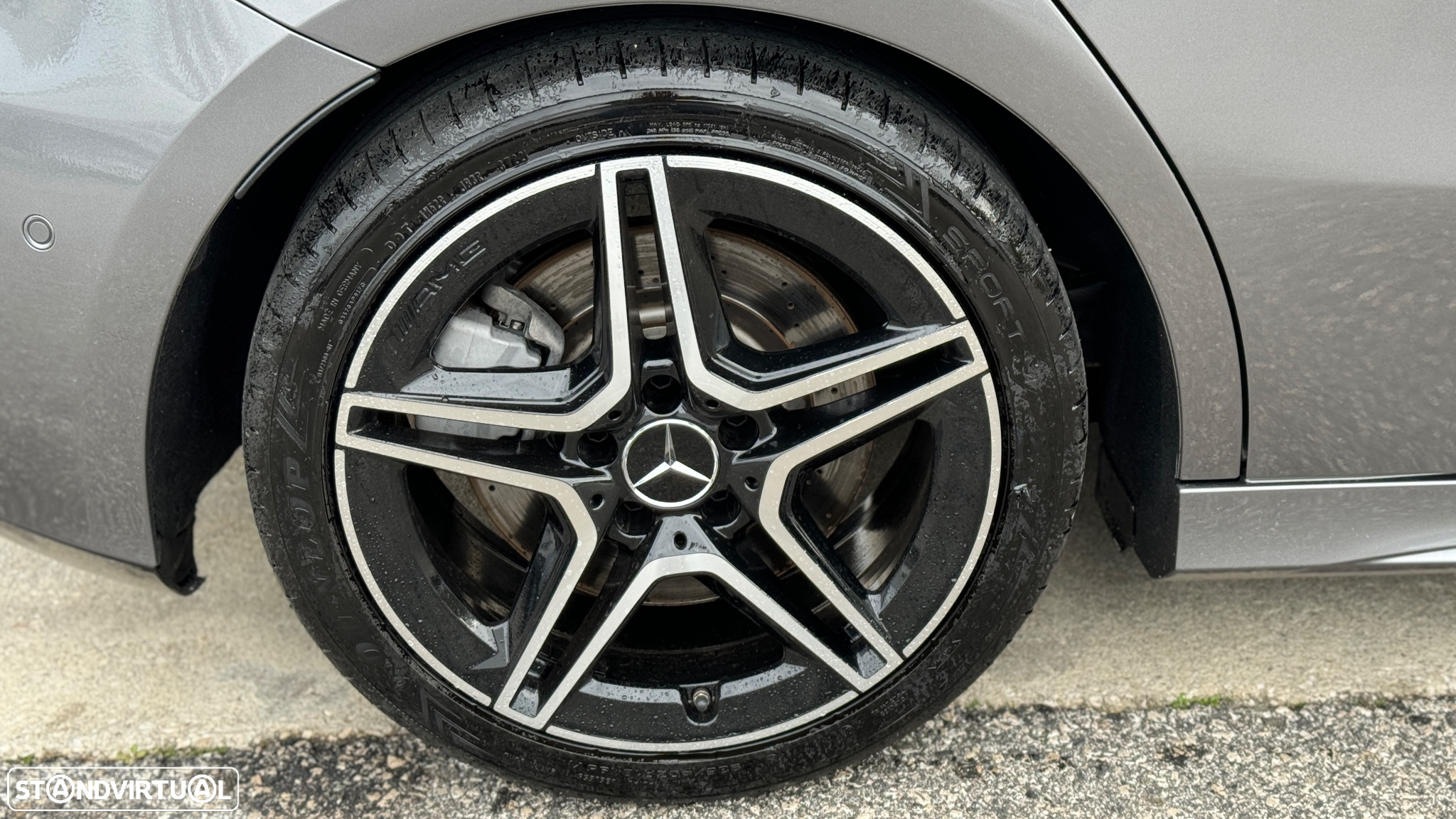 Mercedes-Benz A 35 AMG 4Matic - 33