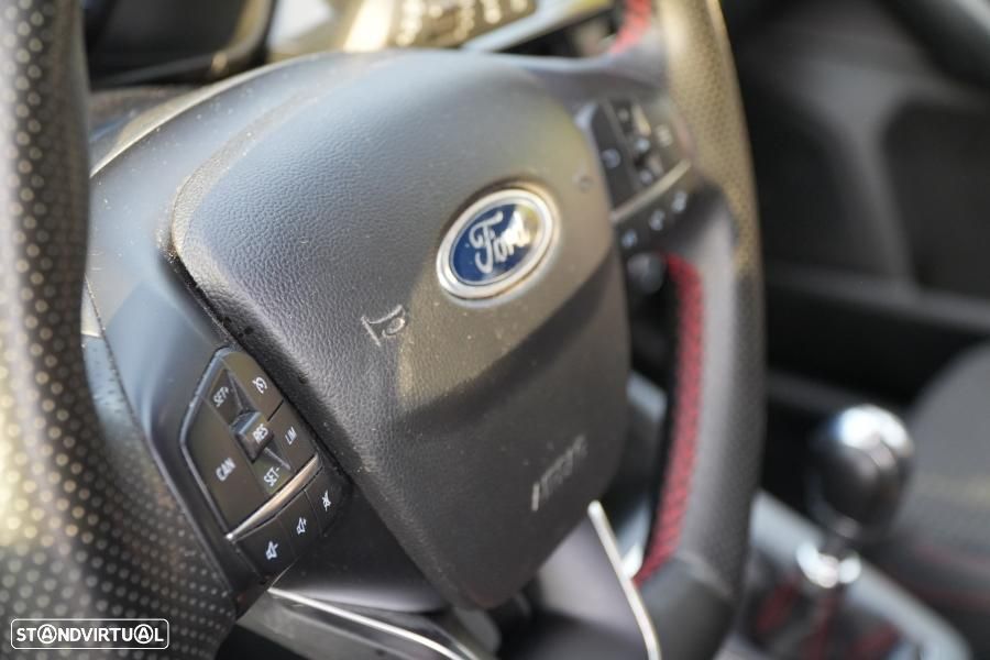Ford Focus 1.0 EcoBoost MHEV ST-Line - 10