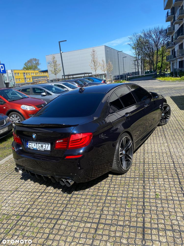 BMW Seria 5 525d xDrive - 40