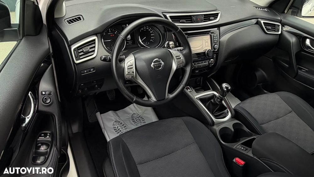 Nissan Qashqai 1.5 DCI ACENTA - 6