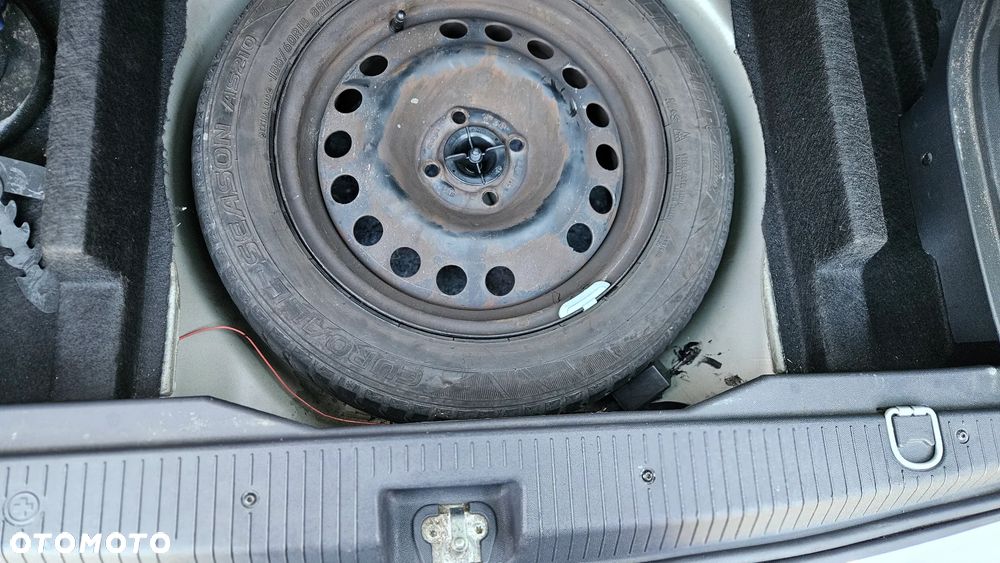 Opel Meriva - 10