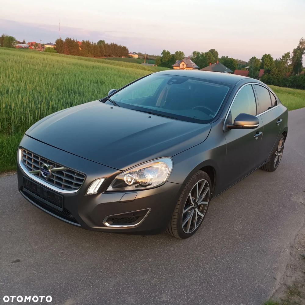 Volvo S60 D4 Geartronic Momentum - 3