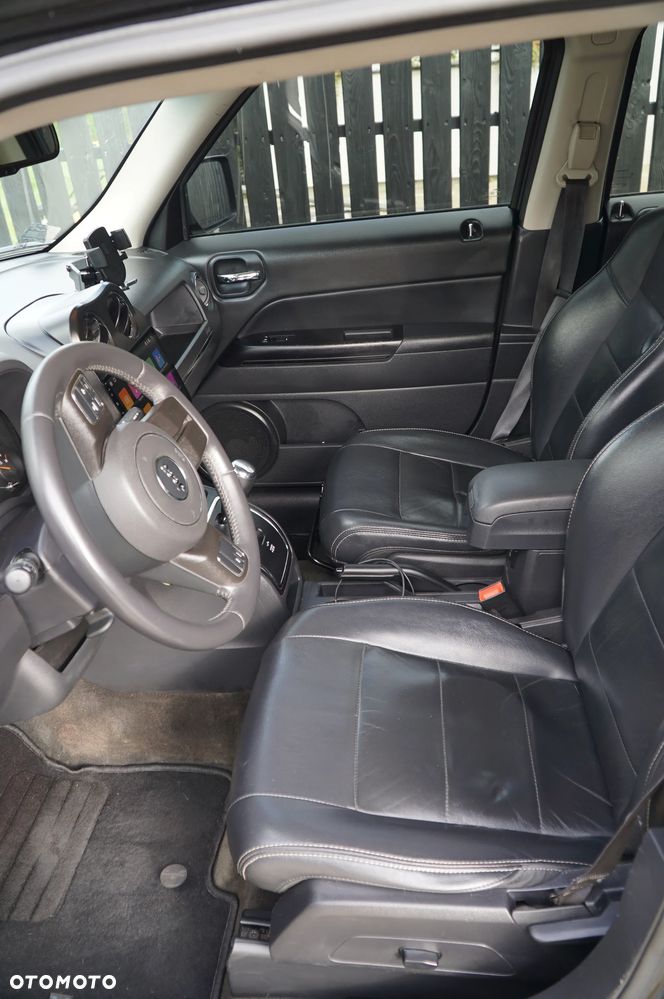 Jeep Patriot - 8