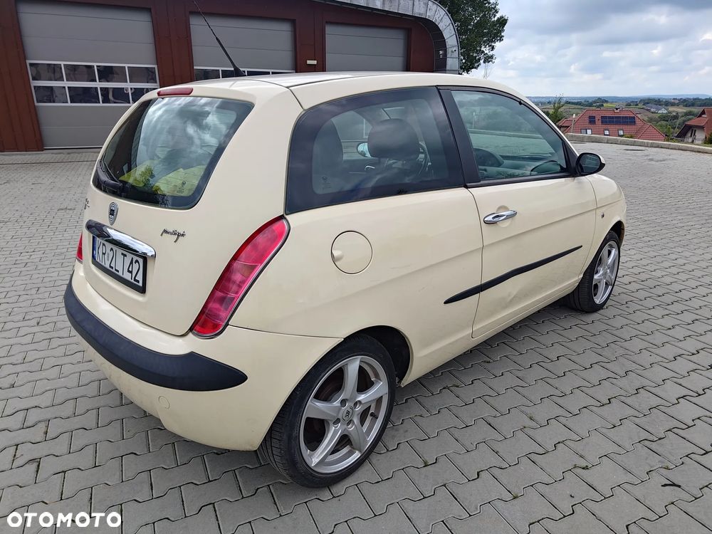 Lancia Ypsilon 1.3JTD Platino - 3