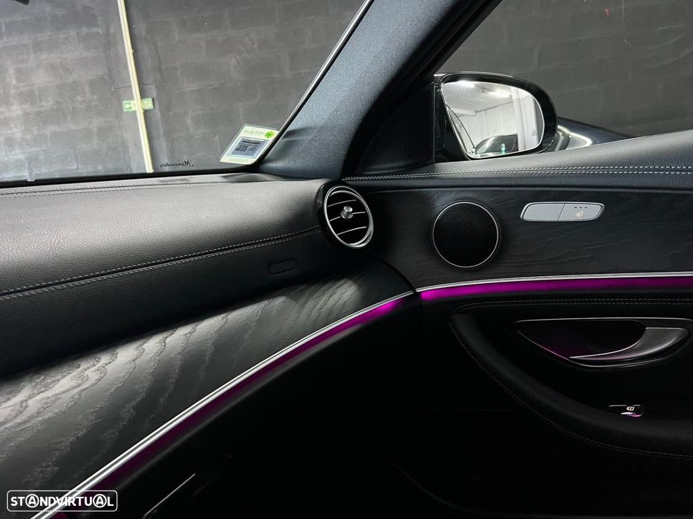 Mercedes-Benz E 300 de AMG Line - 14